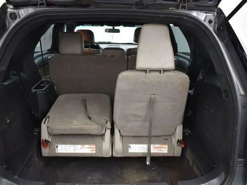 Used 2012 Ford Explorer XLT image 18