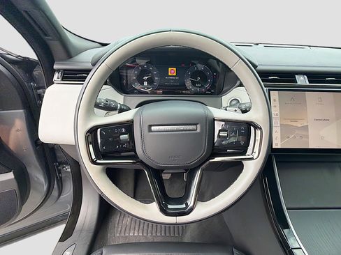 Used 2026 Land Rover Range Rover Velar Dynamic SE AWD/4WD image 39