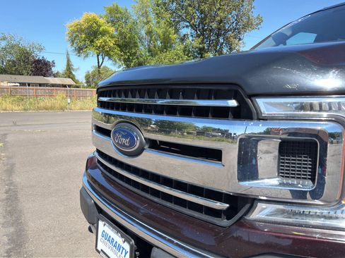 Used 2018 Ford F150 XLT AWD/4WD image 5
