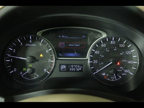 Used 2014 Nissan Altima 3.5 SL w/ Technology Package FWD image 18