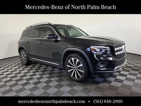 Used 2023 Mercedes-Benz GLB 250 image 8