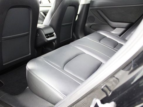 Used 2023 Tesla Model 3 Performance image 25