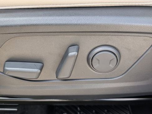 New 2026 Hyundai Tucson Limited image 13