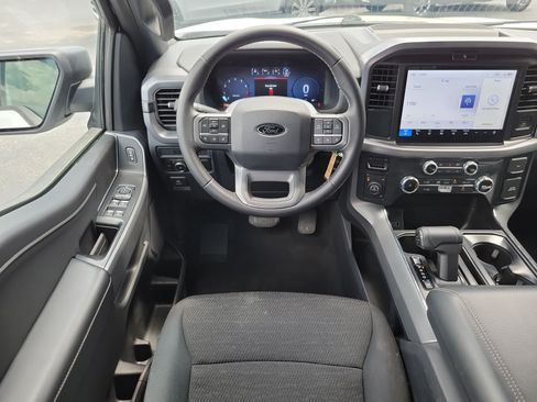Used 2025 Ford F150 XLT w/ Equipment Group 301A Standard AWD/4WD image 21