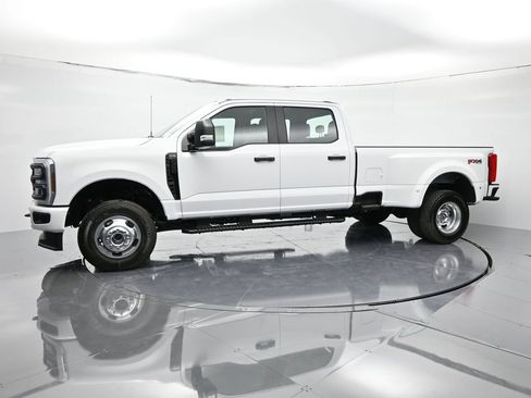 New 2026 Ford F350 XL w/ STX Appearance Package image 9