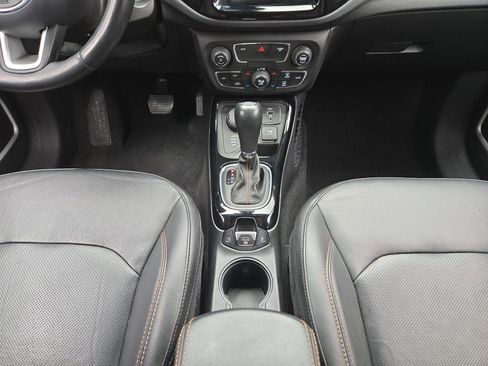 Used 2019 Jeep Compass Limited image 21