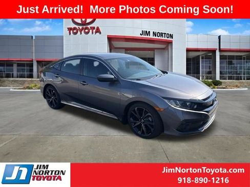 Used 2019 Honda Civic Sport image 1