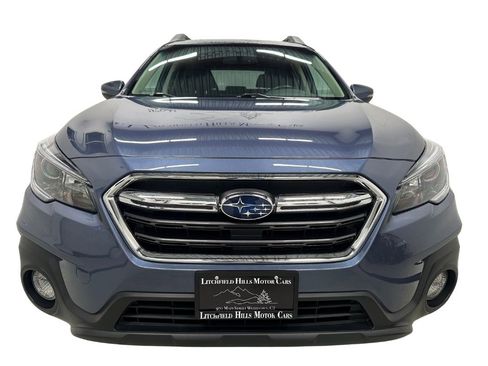 Used 2018 Subaru Outback 2.5i Limited image 8