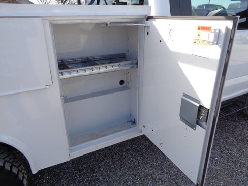 Used 2022 Ford F250 XL w/ Power Equipment Group image 22