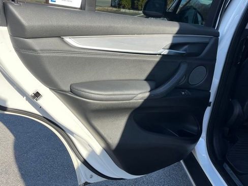Used 2016 BMW X5 xDrive35i image 12