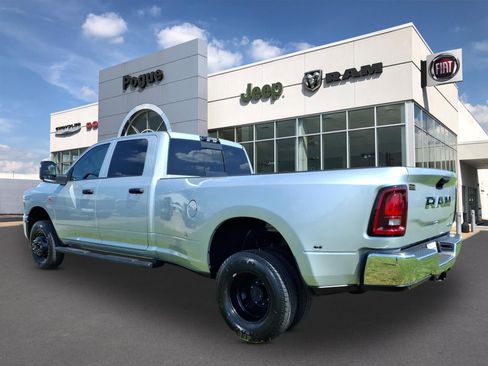 New 2026 RAM 3500 Tradesman AWD/4WD image 3