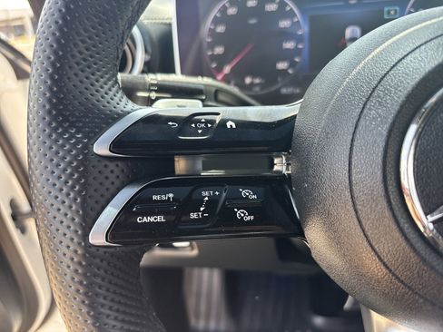 Used 2023 Mercedes-Benz C 300 4MATIC Sedan image 28
