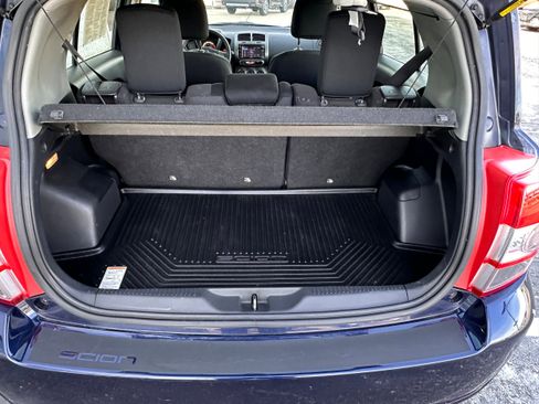 Used 2014 Scion xD image 7