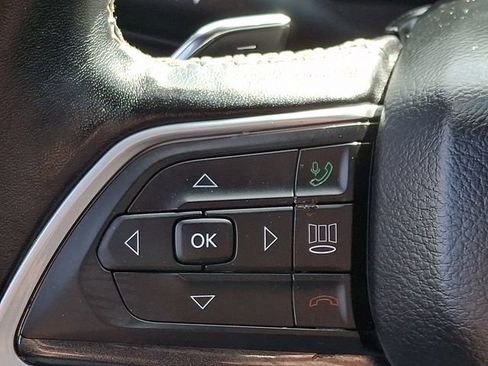 Used 2022 Jeep Grand Cherokee L Laredo AWD/4WD image 20