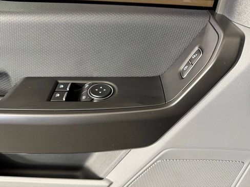 Used 2025 Ford F150 XL w/ Equipment Group 103A High image 27