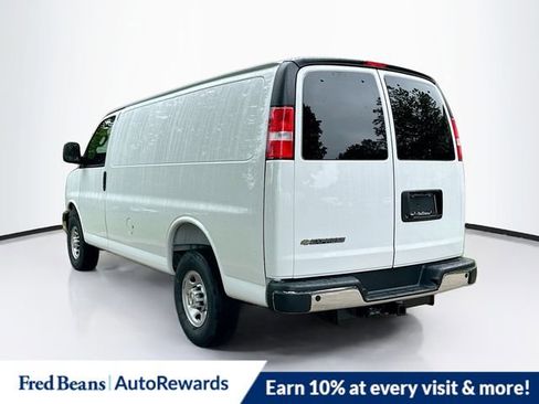 New 2025 Chevrolet Express 3500 WT w/ Chrome Appearance Package image 4