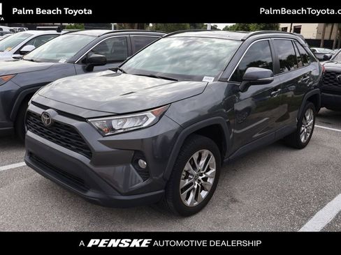 Used 2021 Toyota RAV4 XLE Premium FWD image 1