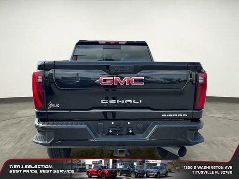Used 2024 GMC Sierra 2500 Denali w/ Denali Reserve Package image 6