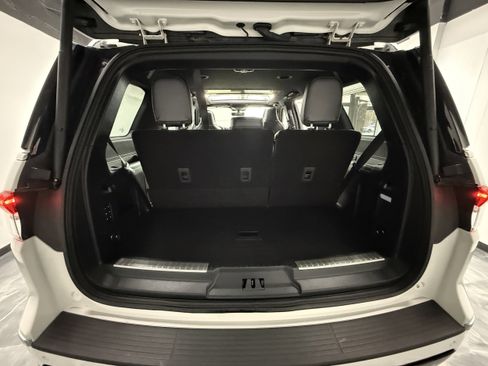 Used 2022 Lincoln Navigator Reserve w/ Equipment Group 201A image 31