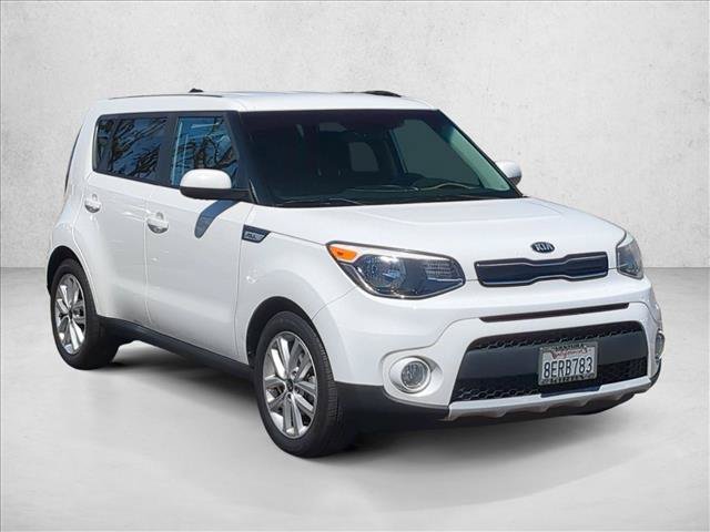 Used 2019 Kia Soul + FWD image 3
