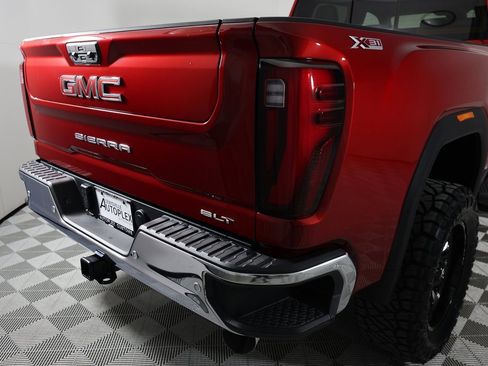 Used 2025 GMC Sierra 2500 SLT w/ SLT Premium Package image 53