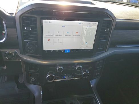 Used 2025 Ford F150 Lariat w/ Equipment Group 501A Mid image 15