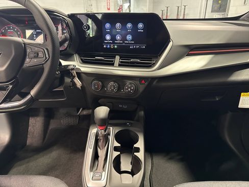New 2026 Chevrolet Trax RS FWD image 11