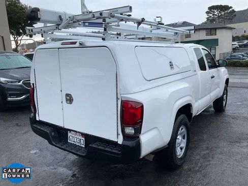 Used 2022 Toyota Tacoma SR image 59