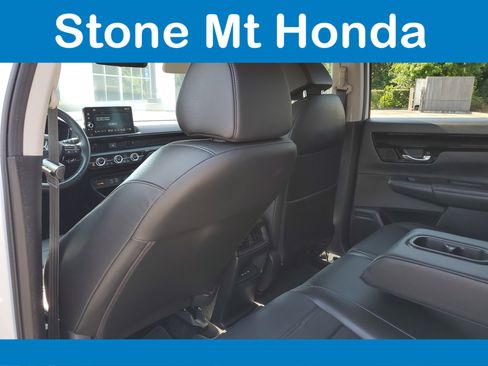 Used 2024 Honda CR-V EX-L image 10
