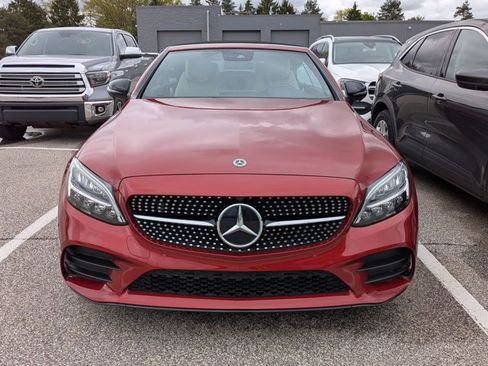 Used 2022 Mercedes-Benz C 300 4MATIC Cabriolet image 2