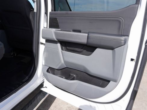 Certified 2022 Ford F150 XLT w/ Equipment Group 302A High image 22