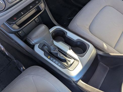 Used 2015 Chevrolet Colorado LT w/ LT Convenience Package AWD/4WD image 18