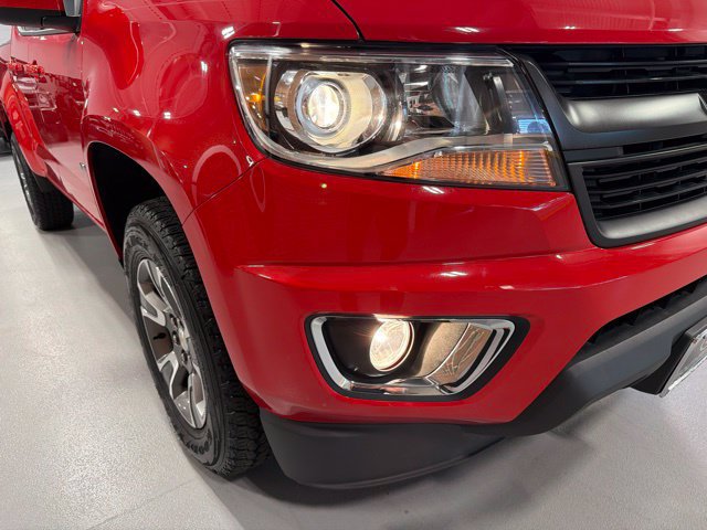 Used 2019 Chevrolet Colorado Z71 AWD/4WD image 34