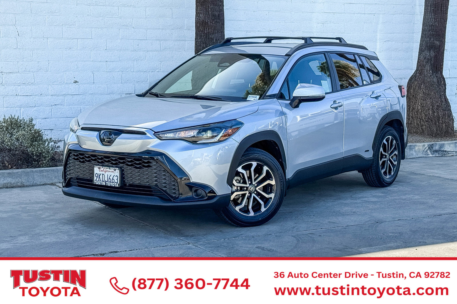Certified 2023 Toyota Corolla Cross AWD Hybrid image 1