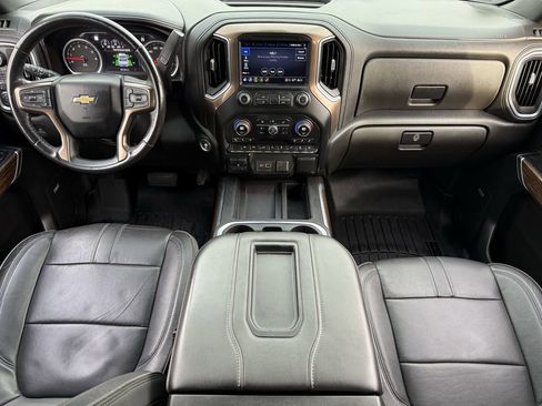 Used 2022 Chevrolet Silverado 1500 High Country w/ Safety Package II image 8