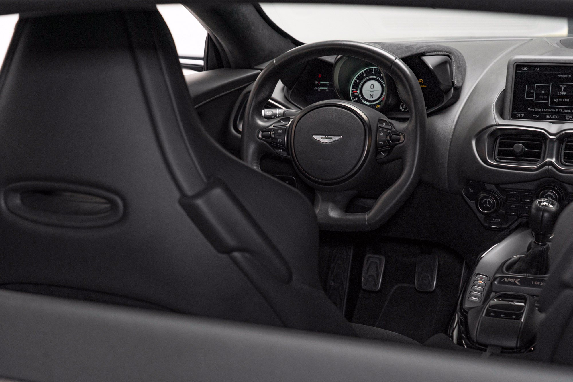 Used 2020 Aston Martin V8 Vantage AMR RWD image 59