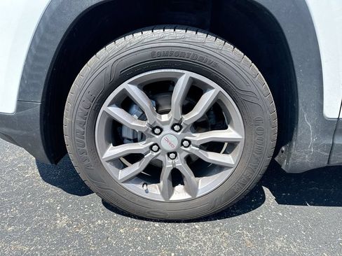 Used 2019 GMC Terrain SLT FWD image 10