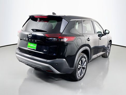 Used 2023 Nissan Rogue SV image 10