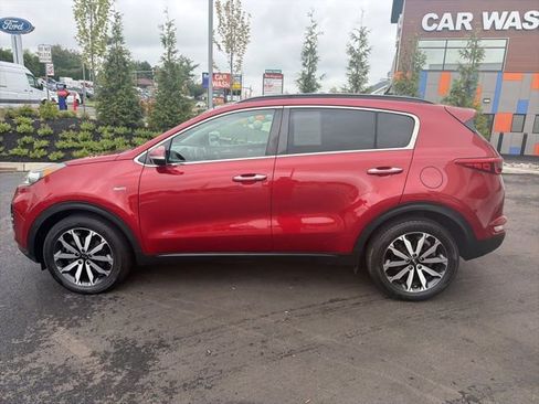 Used 2019 Kia Sportage EX w/ EX Technology Package AWD/4WD image 3