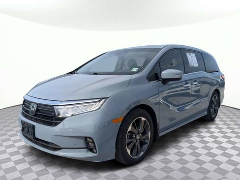 Used 2024 Honda Odyssey Elite image 7
