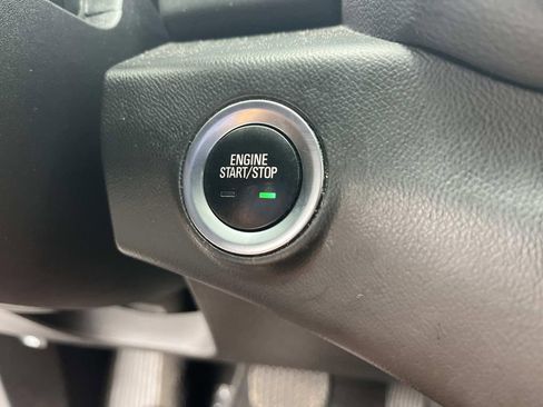 Used 2020 GMC Terrain SLT image 29