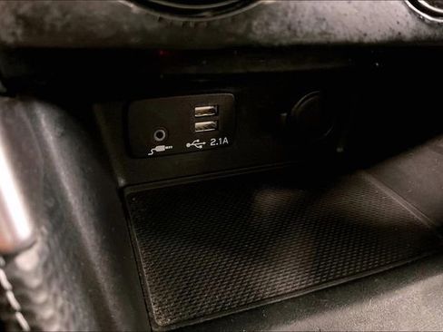 Used 2023 Subaru Forester Limited image 33