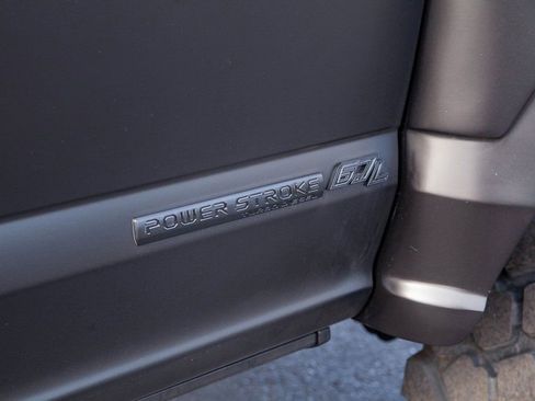 Used 2022 Ford F250 Lariat w/ Lariat Ultimate Package image 18