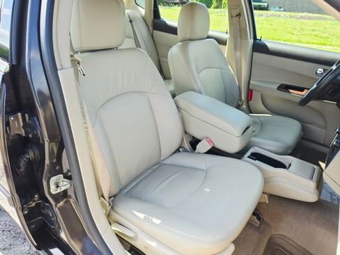 Used 2009 Buick LaCrosse CXL w/ Driver Confidence Package FWD image 17