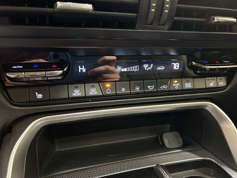 Used 2025 MAZDA CX-90 3.3 Turbo w/ Premium Sport Pkg image 18