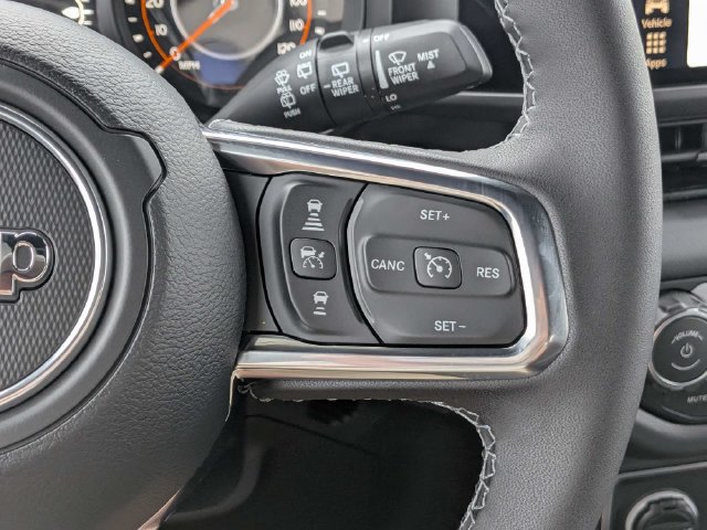 New 2027 Jeep Wrangler Unlimited Sahara AWD/4WD image 27