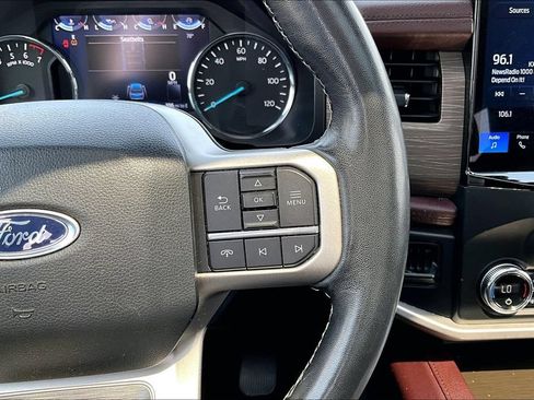 Used 2022 Ford Expedition Max Limited AWD/4WD image 19