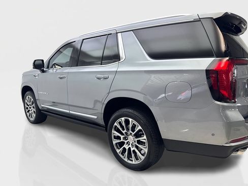 Used 2026 GMC Yukon Denali w/ Denali Reserve Package RWD image 14