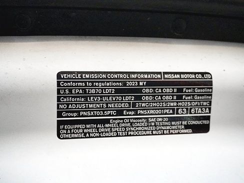 Used 2023 Nissan Pathfinder SV image 33