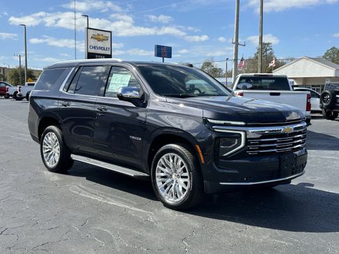 New 2026 Chevrolet Tahoe Premier AWD/4WD image 2